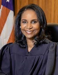 Juez Jefe Anita Josey-Herring